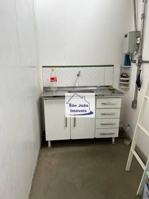 Armazém / Galpão à venda, 126m2 em Jardim Aeroporto Eldorado, Sao Joao Da Boa Vista - SP - imagem 4 Foto 4 de Armazém / Galpão à venda, 126m2 em Jardim Aeroporto Eldorado, Sao Joao Da Boa Vista - SP