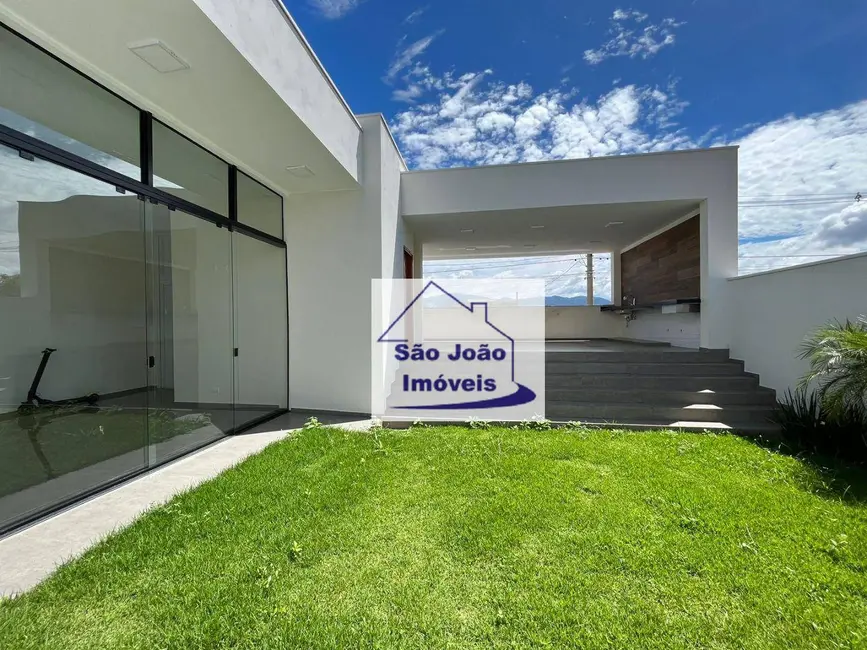 Casa com 3 quartos à venda, 300m2 em Jardim Monte Verde, Sao Joao Da Boa Vista - SP - imagem 3 Foto 3 de Casa com 3 quartos à venda, 300m2 em Jardim Monte Verde, Sao Joao Da Boa Vista - SP