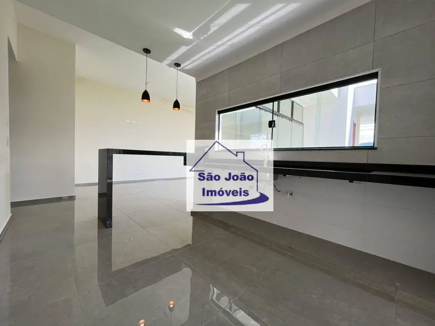 Casa com 3 quartos à venda, 300m2 em Jardim Monte Verde, Sao Joao Da Boa Vista - SP - imagem 7 Foto 7 de Casa com 3 quartos à venda, 300m2 em Jardim Monte Verde, Sao Joao Da Boa Vista - SP