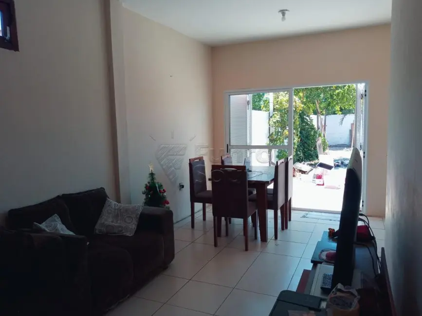Foto 1 de Casa com 3 quartos à venda, 360m2 em Pelotas - RS