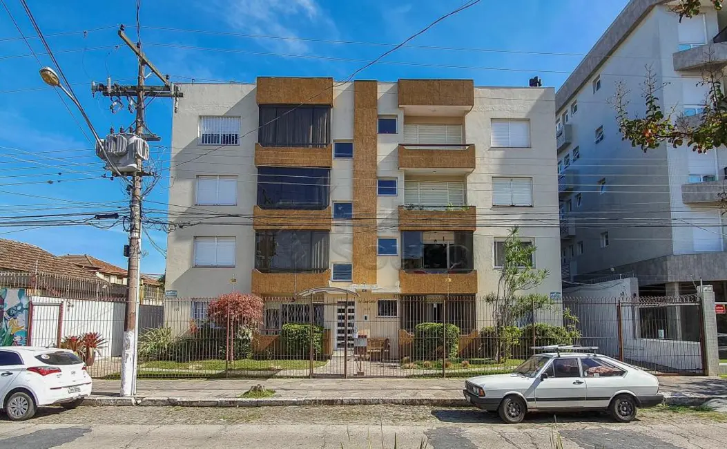 Foto 1 de Apartamento com 2 quartos para alugar, 94m2 em Pelotas - RS