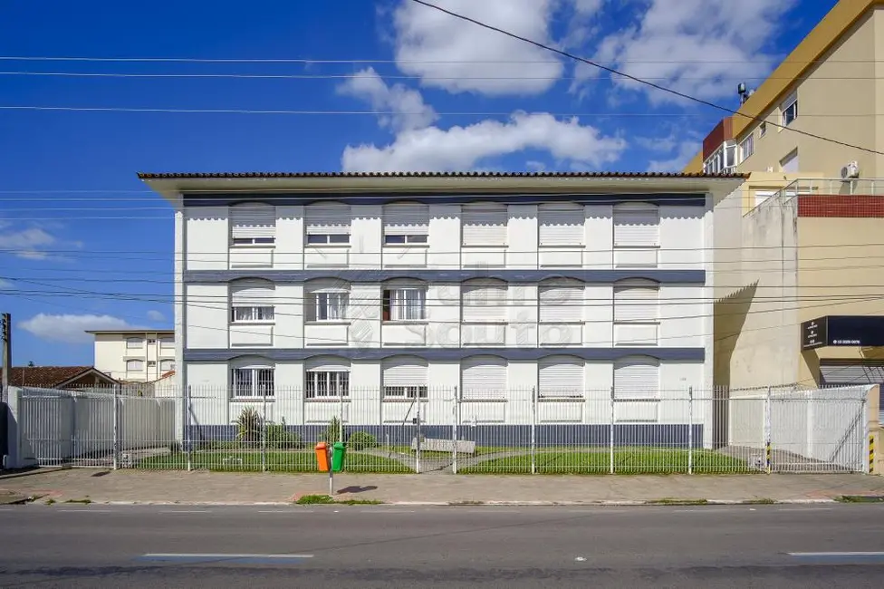 Foto 1 de Apartamento com 2 quartos para alugar, 96m2 em Pelotas - RS