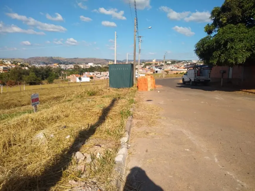 Terreno / Lote à venda em Jacarezinho - PR - imagem 6 Foto 6 de Terreno / Lote à venda em Jacarezinho - PR