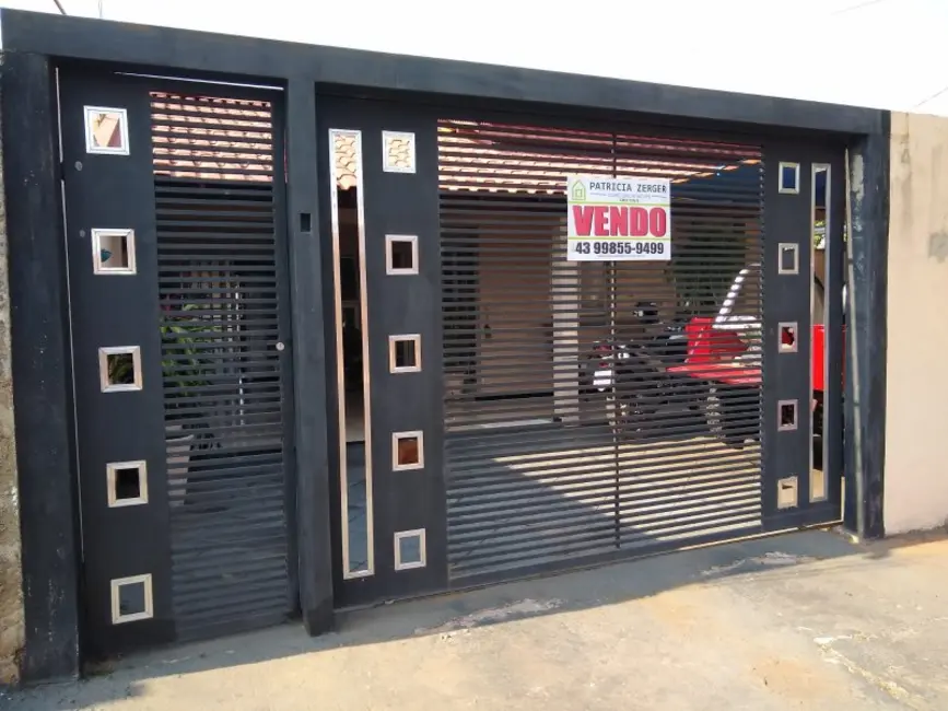 Foto 2 de Casa com 3 quartos à venda, 99m2 em Jacarezinho - PR
