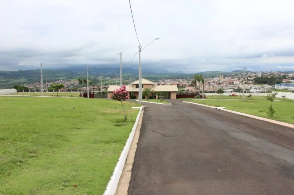 Terreno / Lote à venda em Jacarezinho - PR - imagem 5 Foto 5 de Terreno / Lote à venda em Jacarezinho - PR