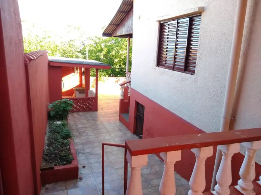 Casa com 2 quartos à venda, 60m2 em Jacarezinho - PR - imagem 9 Foto 9 de Casa com 2 quartos à venda, 60m2 em Jacarezinho - PR