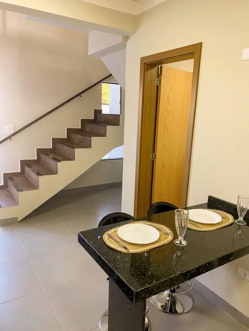 Foto 5 de Kitnet com 1 quarto para alugar, 42m2 em Jacarezinho - PR