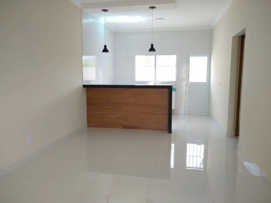 Casa com 2 quartos à venda, 70m2 em Jacarezinho - PR - imagem 4 Foto 4 de Casa com 2 quartos à venda, 70m2 em Jacarezinho - PR