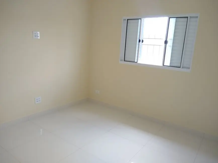 Casa com 2 quartos à venda, 70m2 em Jacarezinho - PR - imagem 8 Foto 8 de Casa com 2 quartos à venda, 70m2 em Jacarezinho - PR