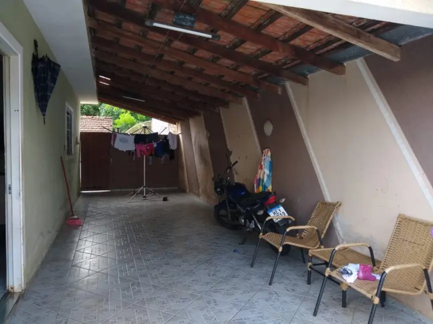 Casa com 3 quartos à venda, 70m2 em Jacarezinho - PR - imagem 8 Foto 8 de Casa com 3 quartos à venda, 70m2 em Jacarezinho - PR