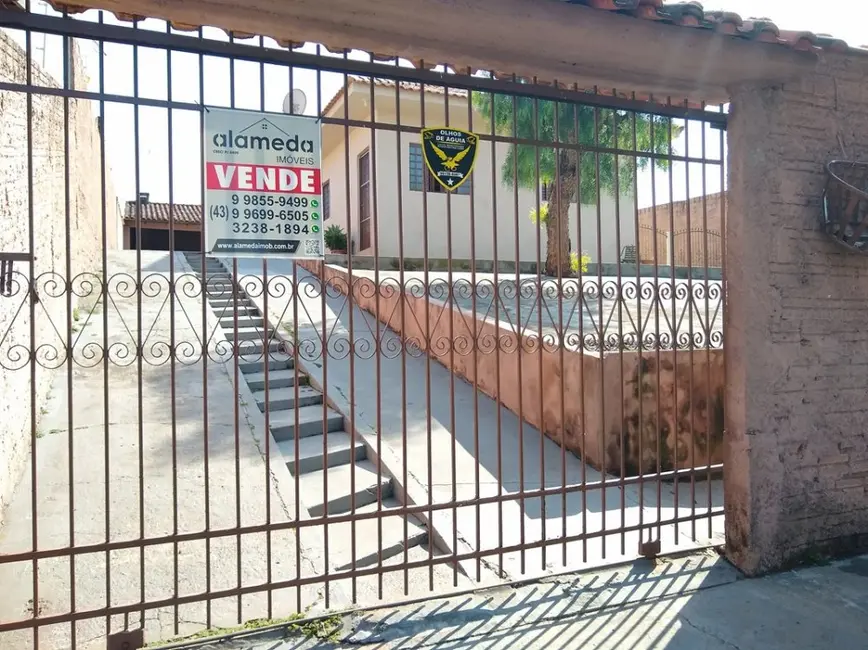 Casa com 2 quartos à venda, 57m2 em Jacarezinho - PR - imagem 3 Foto 3 de Casa com 2 quartos à venda, 57m2 em Jacarezinho - PR