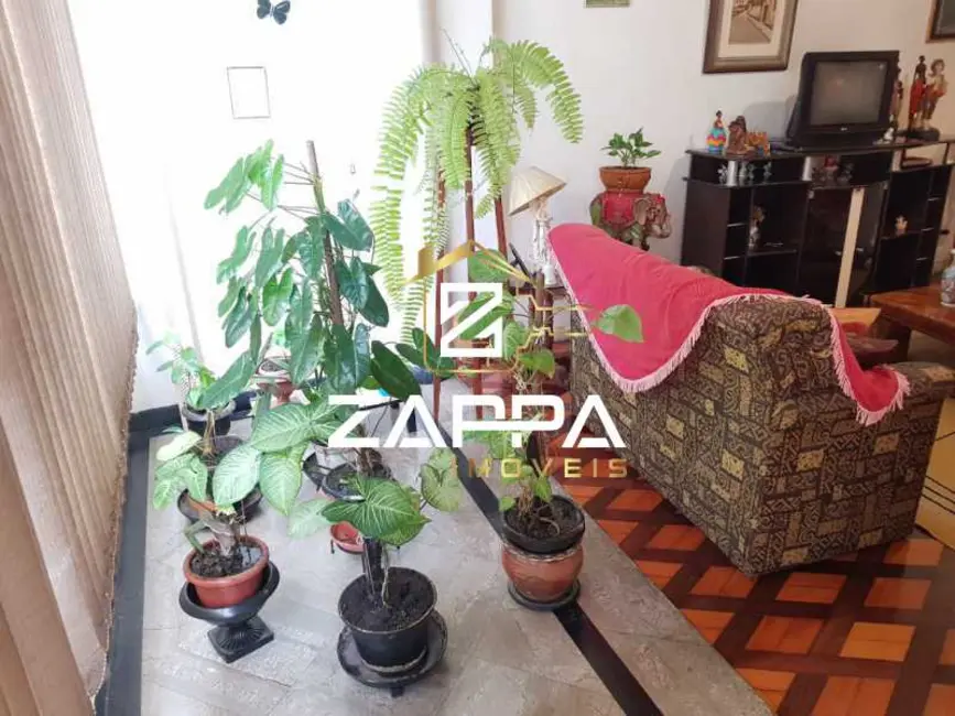 Apartamento com 3 quartos à venda, 140m2 em Rio De Janeiro - RJ - imagem 4 Foto 4 de Apartamento com 3 quartos à venda, 140m2 em Rio De Janeiro - RJ