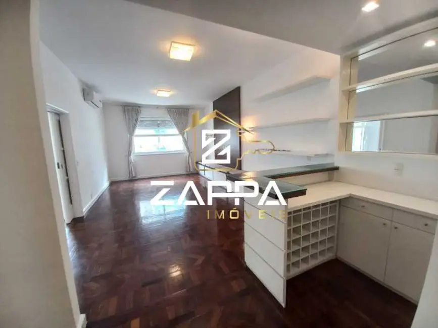 Apartamento com 4 quartos à venda, 290m2 em Rio De Janeiro - RJ - imagem 4 Foto 4 de Apartamento com 4 quartos à venda, 290m2 em Rio De Janeiro - RJ