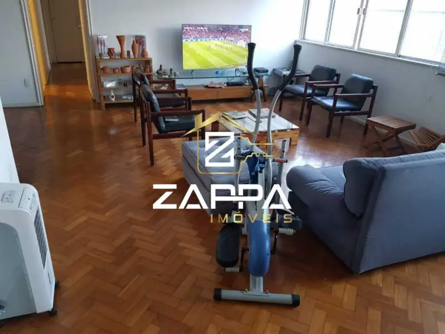 Apartamento com 4 quartos à venda, 158m2 em Rio De Janeiro - RJ - imagem 5 Foto 5 de Apartamento com 4 quartos à venda, 158m2 em Rio De Janeiro - RJ