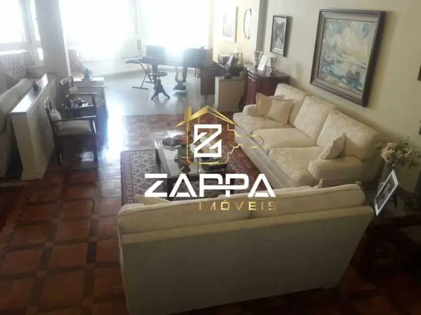Apartamento com 5 quartos à venda, 220m2 em Rio De Janeiro - RJ - imagem 6 Foto 6 de Apartamento com 5 quartos à venda, 220m2 em Rio De Janeiro - RJ