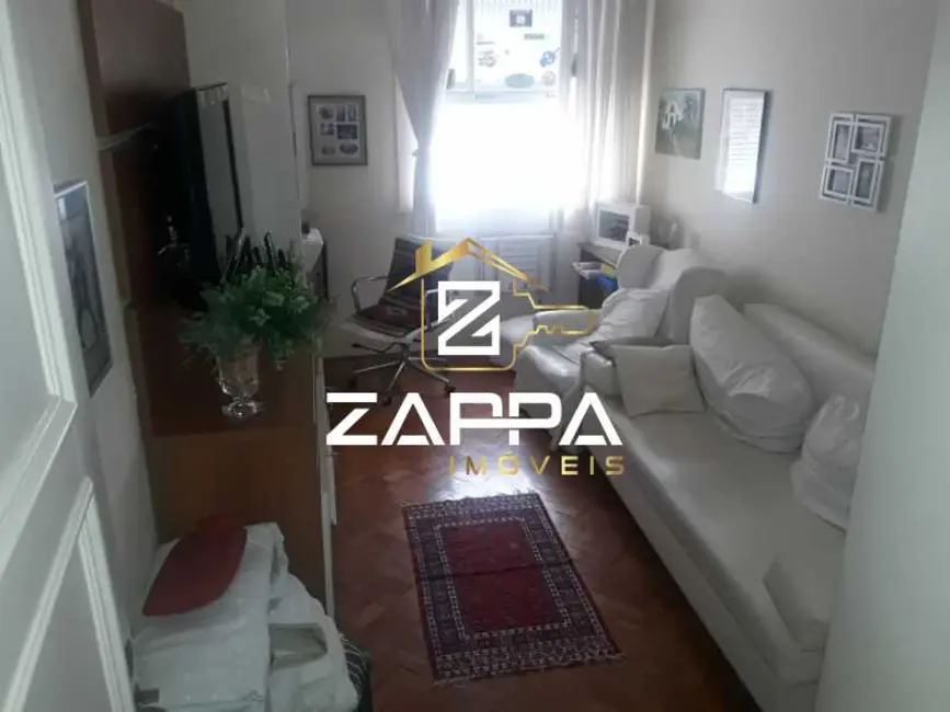 Apartamento com 5 quartos à venda, 220m2 em Rio De Janeiro - RJ - imagem 4 Foto 4 de Apartamento com 5 quartos à venda, 220m2 em Rio De Janeiro - RJ