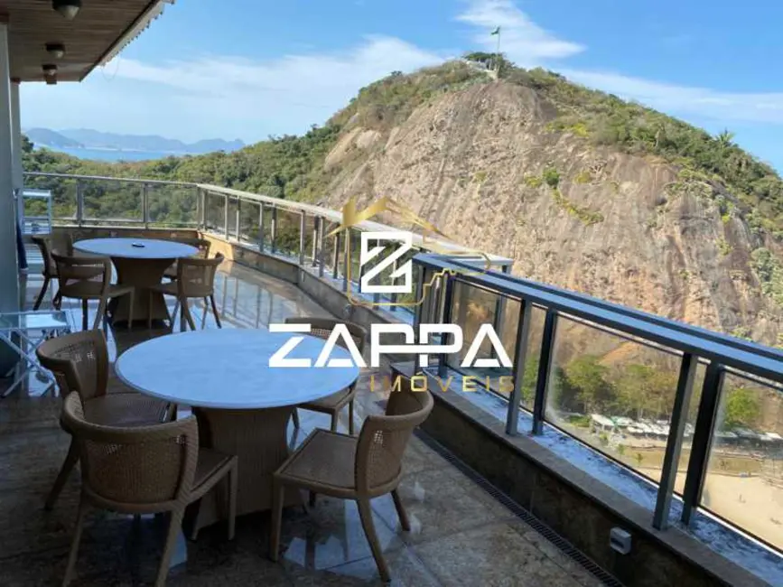 Foto 2 de Cobertura com 4 quartos à venda, 470m2 em Rio De Janeiro - RJ