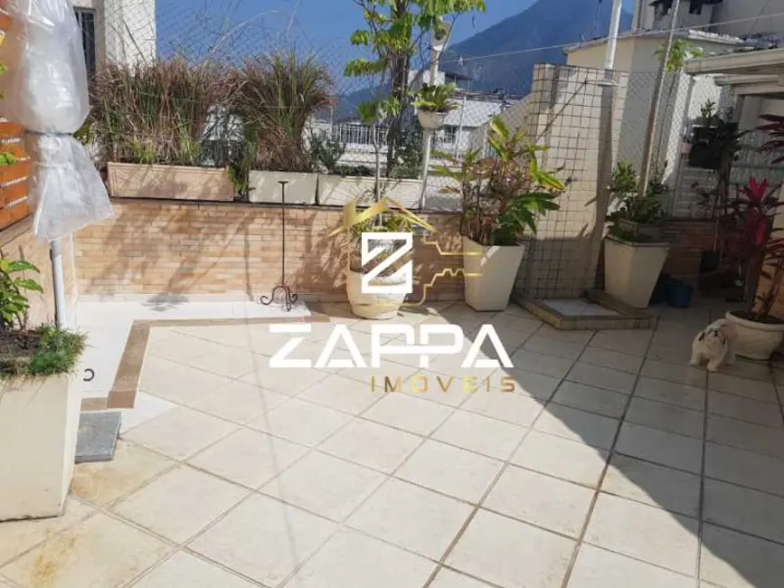 Foto 3 de Cobertura com 6 quartos à venda, 300m2 em Rio De Janeiro - RJ