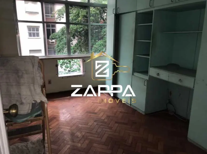 Foto 4 de Apartamento com 4 quartos à venda, 120m2 em Rio De Janeiro - RJ