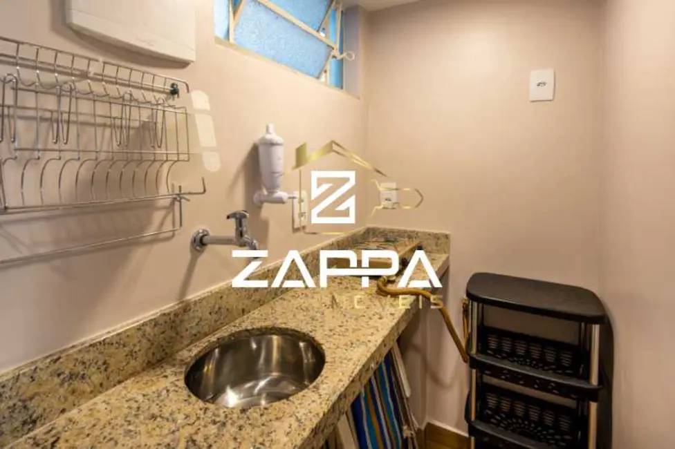 Kitnet com 1 quarto à venda, 30m2 em Rio De Janeiro - RJ - imagem 9 Foto 9 de Kitnet com 1 quarto à venda, 30m2 em Rio De Janeiro - RJ