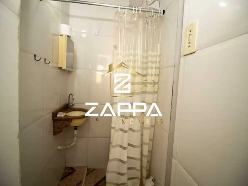Kitnet com 1 quarto à venda, 25m2 em Rio De Janeiro - RJ - imagem 7 Foto 7 de Kitnet com 1 quarto à venda, 25m2 em Rio De Janeiro - RJ