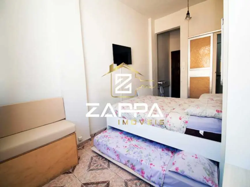 Kitnet com 1 quarto à venda, 25m2 em Rio De Janeiro - RJ - imagem 3 Foto 3 de Kitnet com 1 quarto à venda, 25m2 em Rio De Janeiro - RJ