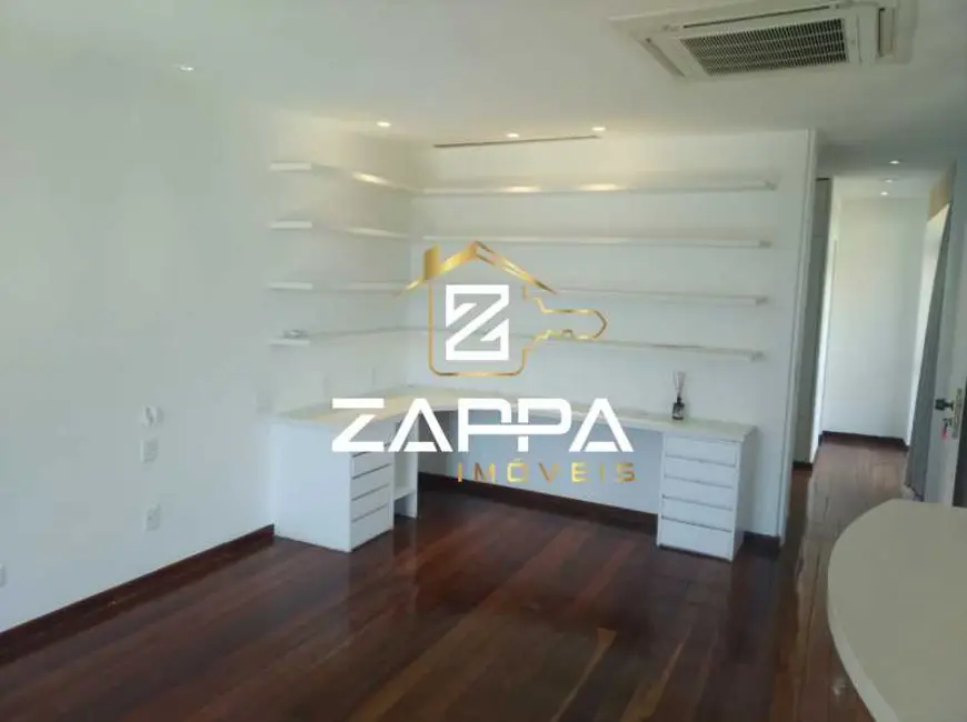 Foto 8 de Apartamento com 4 quartos à venda, 300m2 em Rio De Janeiro - RJ