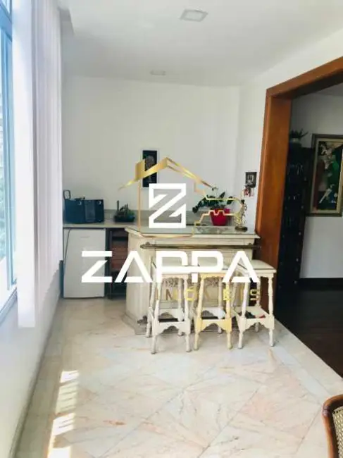 Apartamento com 3 quartos à venda, 280m2 em Rio De Janeiro - RJ - imagem 5 Foto 5 de Apartamento com 3 quartos à venda, 280m2 em Rio De Janeiro - RJ