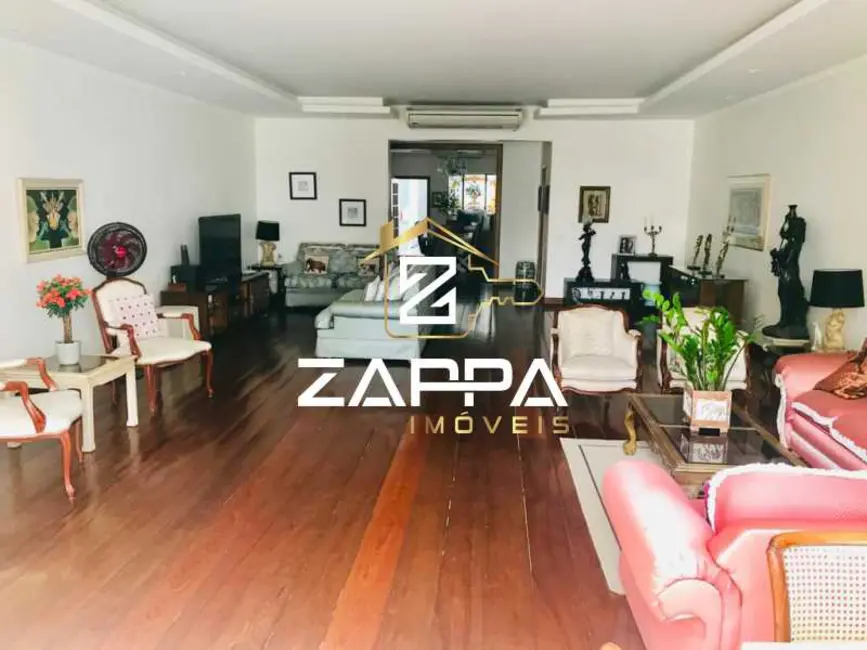 Apartamento com 3 quartos à venda, 280m2 em Rio De Janeiro - RJ - imagem 2 Foto 2 de Apartamento com 3 quartos à venda, 280m2 em Rio De Janeiro - RJ