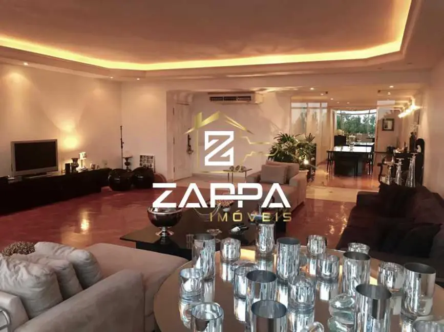 Foto 1 de Apartamento com 3 quartos à venda, 220m2 em Rio De Janeiro - RJ