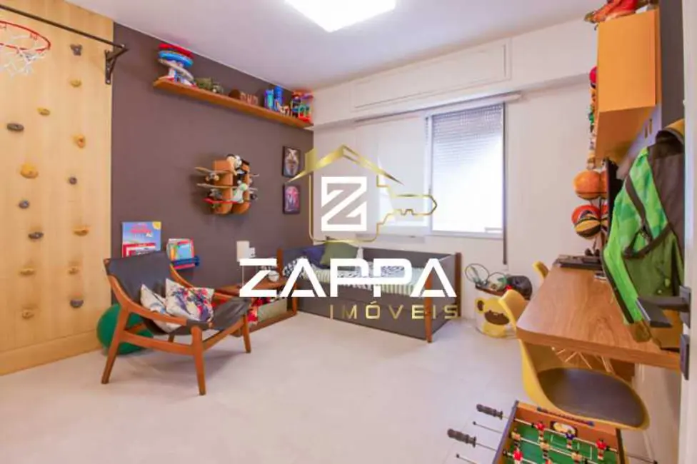 Apartamento com 3 quartos à venda, 180m2 em Rio De Janeiro - RJ - imagem 6 Foto 6 de Apartamento com 3 quartos à venda, 180m2 em Rio De Janeiro - RJ