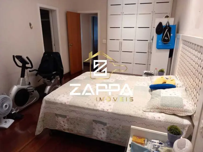 Apartamento com 4 quartos à venda, 215m2 em Rio De Janeiro - RJ - imagem 6 Foto 6 de Apartamento com 4 quartos à venda, 215m2 em Rio De Janeiro - RJ