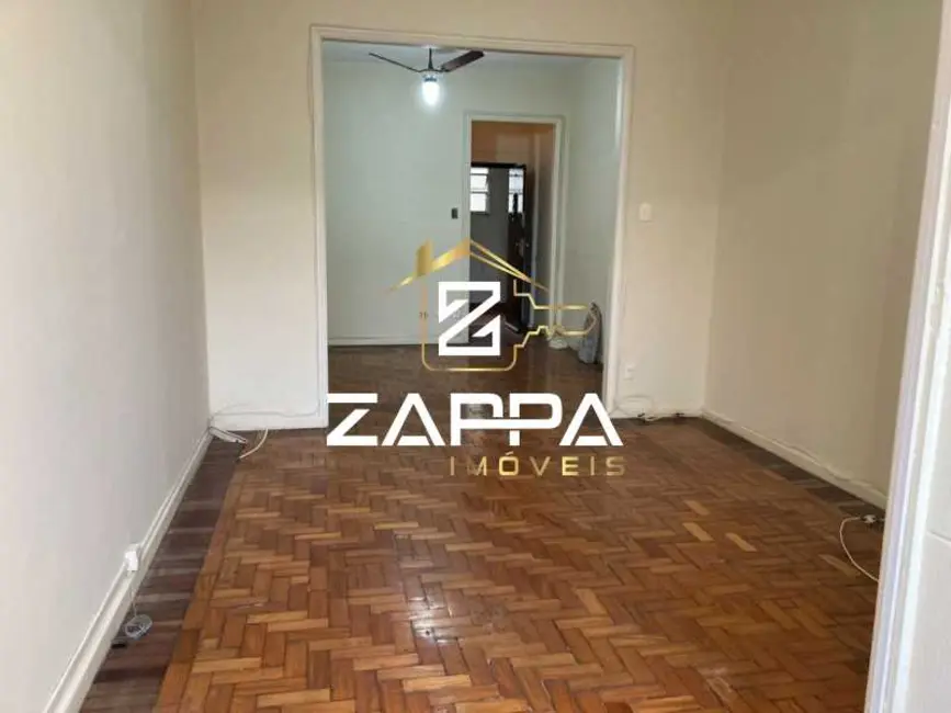 Kitnet com 1 quarto à venda, 37m2 em Rio De Janeiro - RJ - imagem 3 Foto 3 de Kitnet com 1 quarto à venda, 37m2 em Rio De Janeiro - RJ