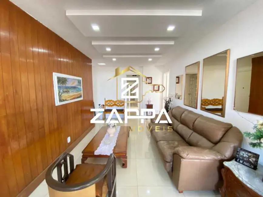 Foto 4 de Apartamento com 4 quartos à venda, 180m2 em Rio De Janeiro - RJ