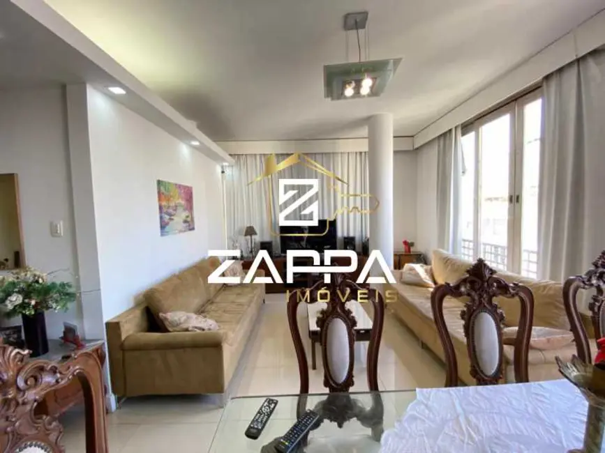 Foto 3 de Apartamento com 4 quartos à venda, 180m2 em Rio De Janeiro - RJ