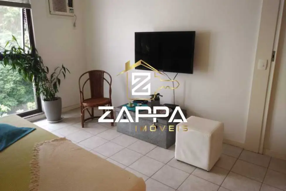 Apartamento com 1 quarto à venda, 55m2 em Rio De Janeiro - RJ - imagem 3 Foto 3 de Apartamento com 1 quarto à venda, 55m2 em Rio De Janeiro - RJ