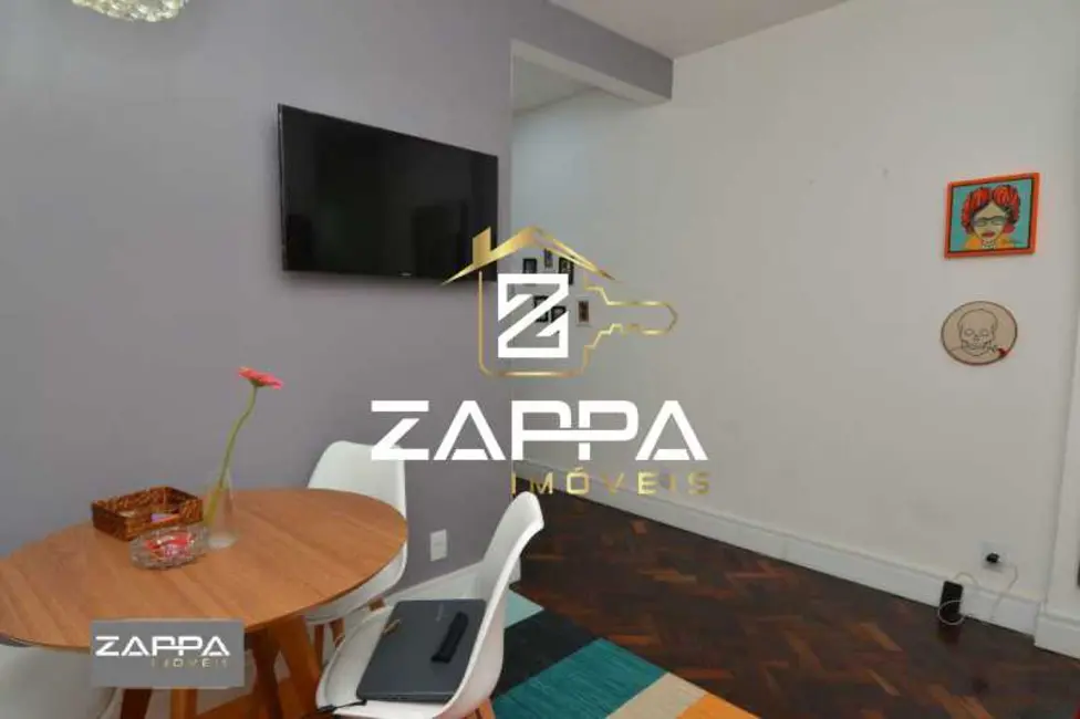 Foto 3 de Apartamento com 2 quartos para alugar, 65m2 em Rio De Janeiro - RJ