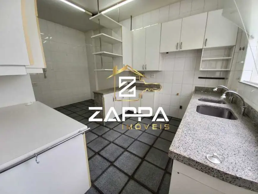 Foto 9 de Apartamento com 5 quartos à venda, 250m2 em Rio De Janeiro - RJ