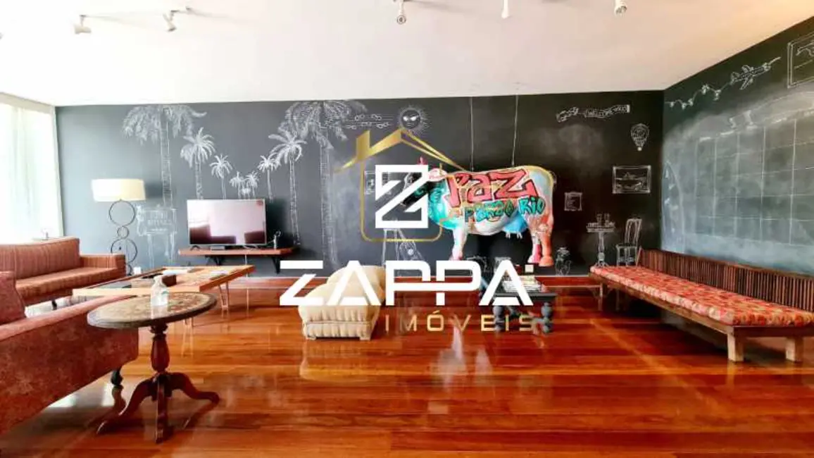 Apartamento com 4 quartos para alugar, 243m2 em Rio De Janeiro - RJ - imagem 7 Foto 7 de Apartamento com 4 quartos para alugar, 243m2 em Rio De Janeiro - RJ