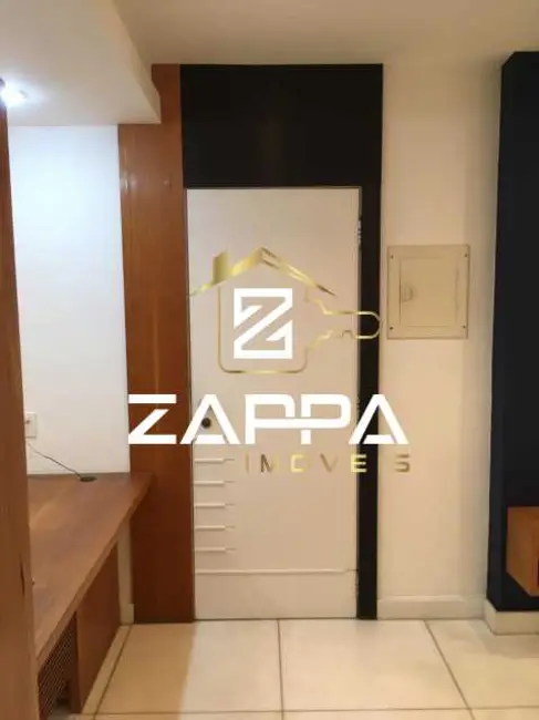 Sala Comercial à venda, 97m2 em Rio De Janeiro - RJ - imagem 5 Foto 5 de Sala Comercial à venda, 97m2 em Rio De Janeiro - RJ