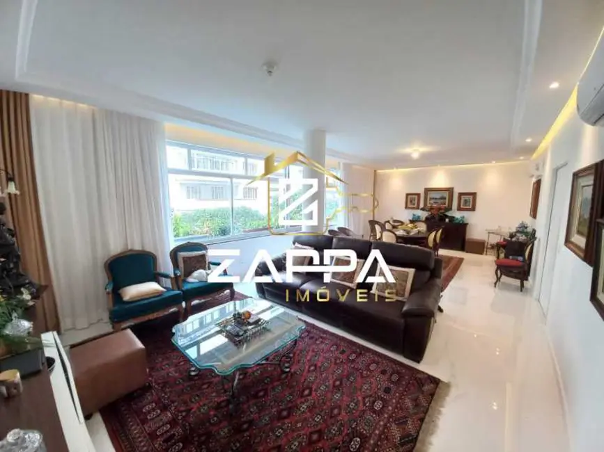 Foto 2 de Apartamento com 3 quartos à venda, 160m2 em Rio De Janeiro - RJ