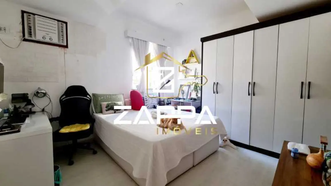 Foto 6 de Apartamento com 3 quartos à venda, 180m2 em Rio De Janeiro - RJ