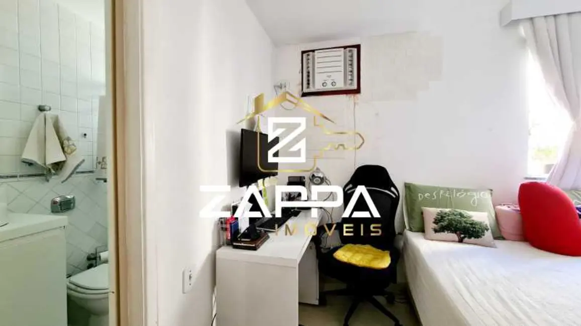 Foto 8 de Apartamento com 3 quartos à venda, 180m2 em Rio De Janeiro - RJ