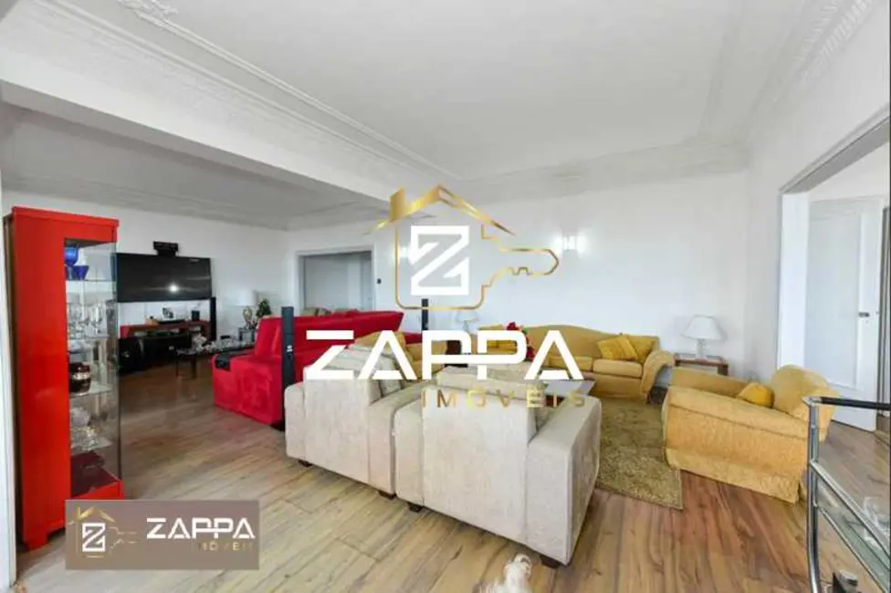 Foto 9 de Apartamento com 4 quartos à venda, 250m2 em Rio De Janeiro - RJ