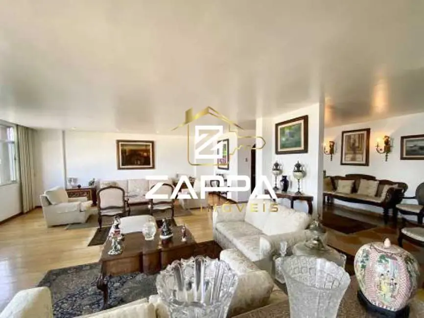 Apartamento com 4 quartos à venda, 265m2 em Rio De Janeiro - RJ - imagem 1 Foto 1 de Apartamento com 4 quartos à venda, 265m2 em Rio De Janeiro - RJ