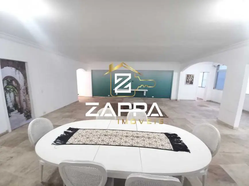 Apartamento com 6 quartos à venda, 320m2 em Rio De Janeiro - RJ - imagem 5 Foto 5 de Apartamento com 6 quartos à venda, 320m2 em Rio De Janeiro - RJ