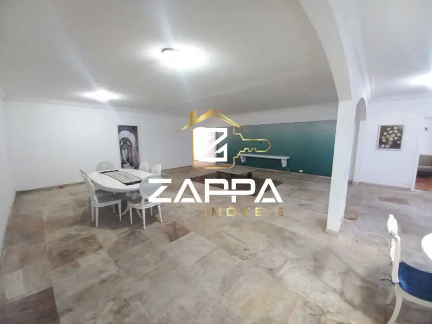 Apartamento com 6 quartos à venda, 320m2 em Rio De Janeiro - RJ - imagem 4 Foto 4 de Apartamento com 6 quartos à venda, 320m2 em Rio De Janeiro - RJ