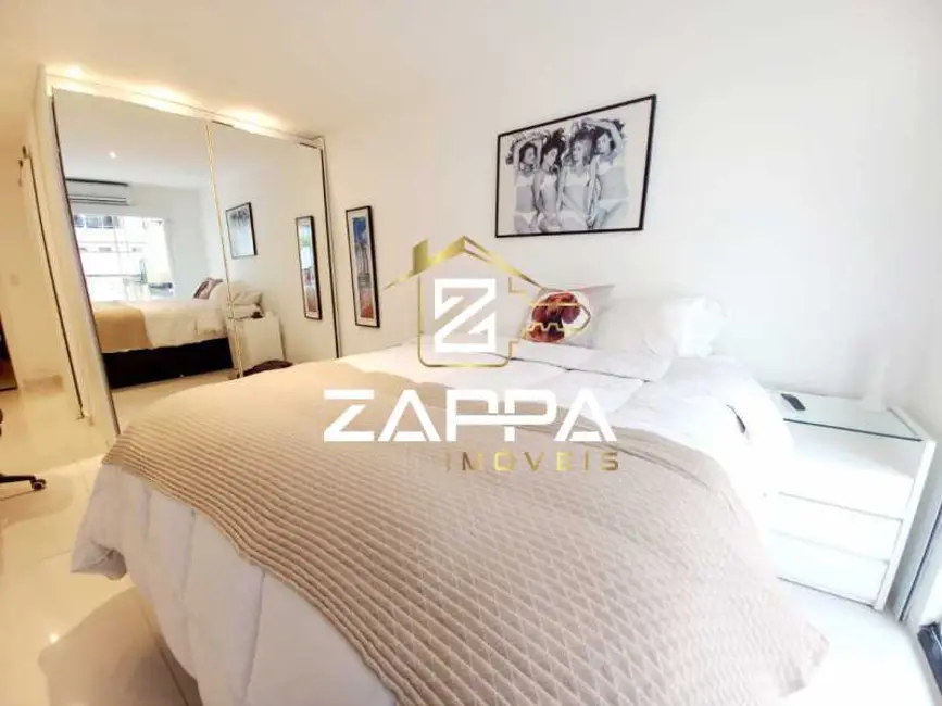 Foto 8 de Apartamento com 1 quarto à venda, 82m2 em Rio De Janeiro - RJ