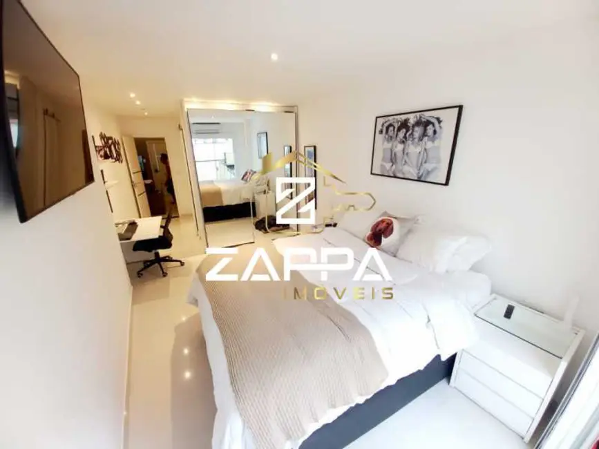 Foto 7 de Apartamento com 1 quarto à venda, 82m2 em Rio De Janeiro - RJ