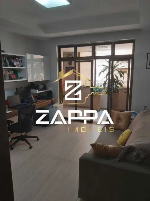 Foto 2 de Apartamento com 3 quartos à venda, 220m2 em Rio De Janeiro - RJ